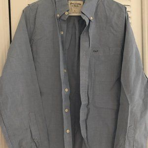 Abercrombie and Fitch Men's Muscle Button-Down
